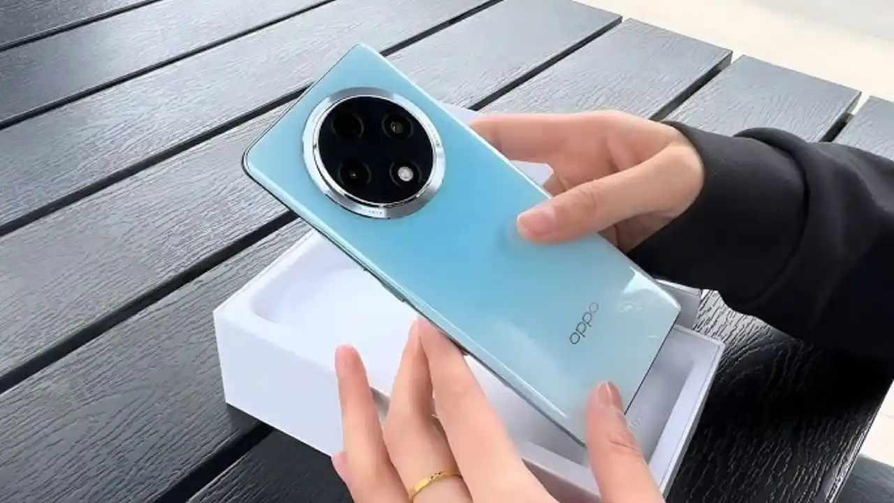 OPPO F27 Pro